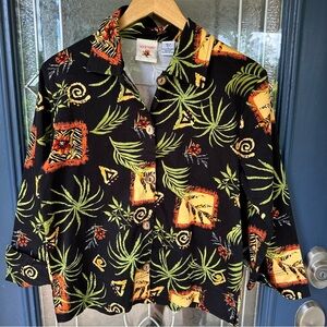 Small 3/4 sleeve button up vintage floral resort wear women’s fold over cuff